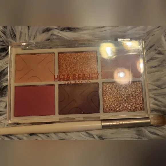 Ulta Beauty Gold Women's Bag - Picture 9 of 12
